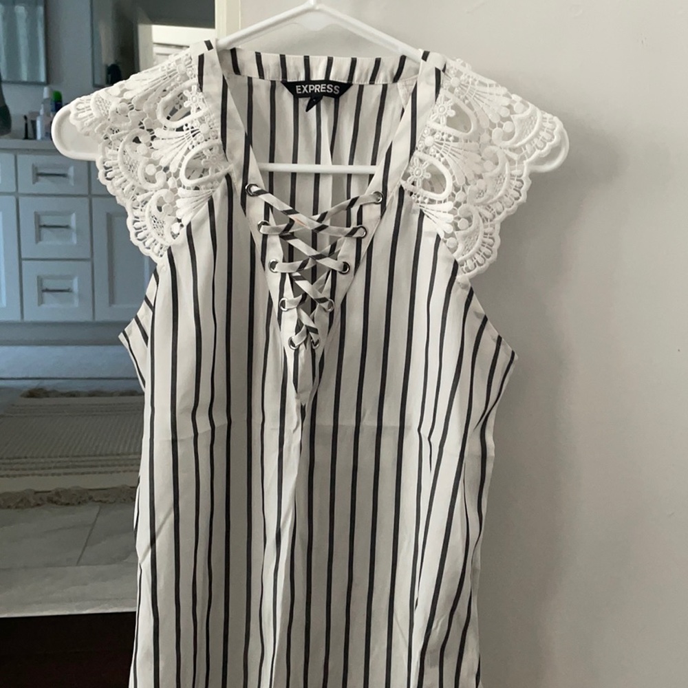 Express stripe top size XS